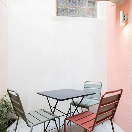 Comfortable In Bairro Alto By Lovelystay Apartman Lisboa