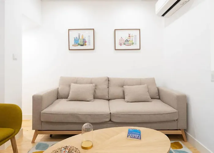 Comfortable In Bairro Alto By Lovelystay Apartment